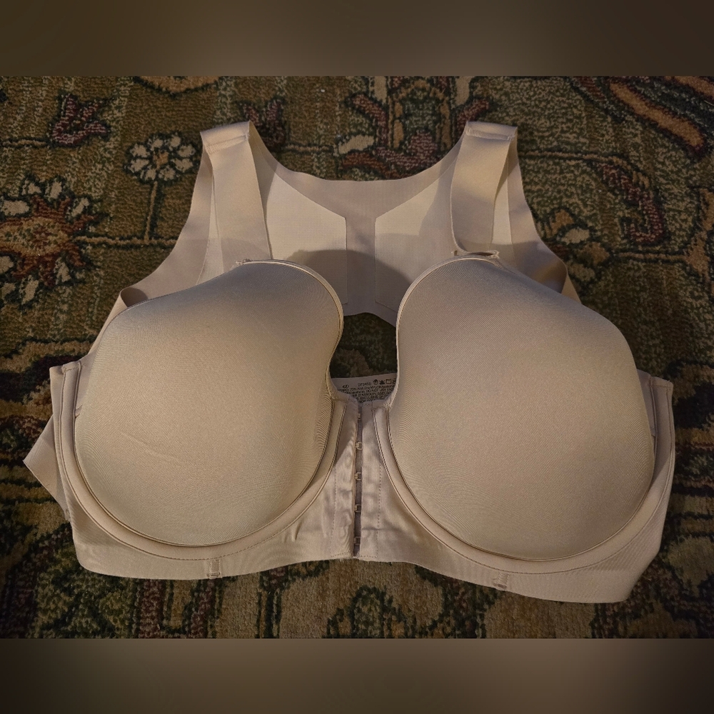 Bali Women's Size 42D Sand Beige One Smooth U Posture Boost Bra!  #DF3450